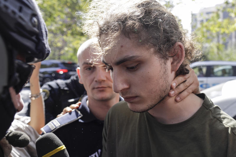 Motivarea instantei: de ce Vlad Pascu nu a fost judecat pentru omor calificat. Cazul este descris ca un accident rutier tipic / La Iași, o femeie aflată sub influența alcoolului a ucis patru muncitori și a primit 24 de ani de închisoare.