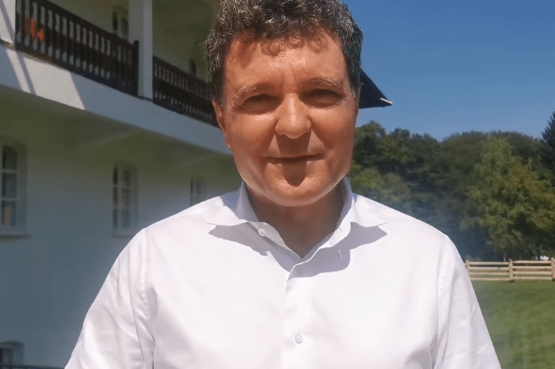 Motivul pentru care Nicușor Dan a ales să meargă la o mănăstire în locul ceremoniilor Zilei Marinei: explicațiile șefului statului