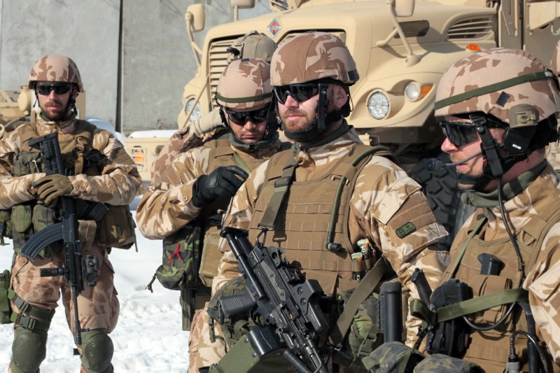 O țară din Uniunea Europeană a înregistrat un record de înscrieri în armată, în ciuda faptului că serviciul militar nu este obligatoriu.