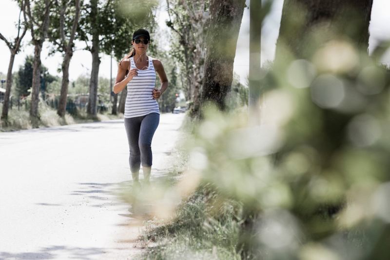 Ofițere sub acoperire utilizează joggingul pentru a captura hărțuitorii stradali: 18 suspecți au fost reținuți