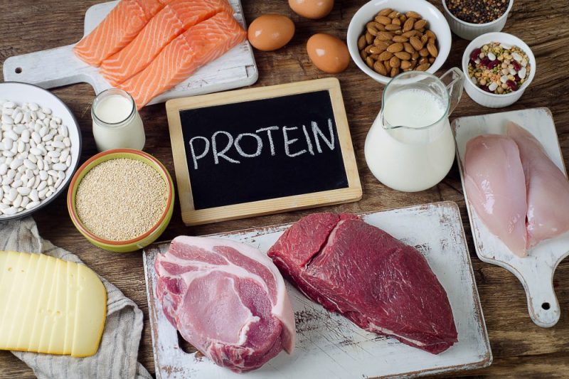 Proteinele ajută la slăbit, dar cu condiții clare. Află care este aportul zilnic optim pentru rezultate vizibile