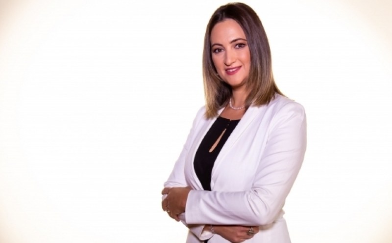 Reacția prezentatoarei TVR la criticile privind invitația soțului în emisiune