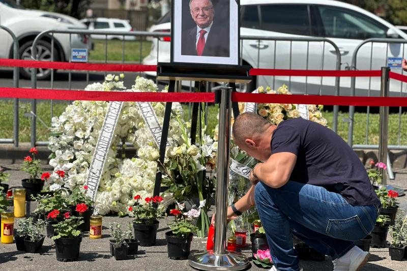 REPORTAJ VIDEO: Evenimentele Zilei Despărțirii de Ion Iliescu