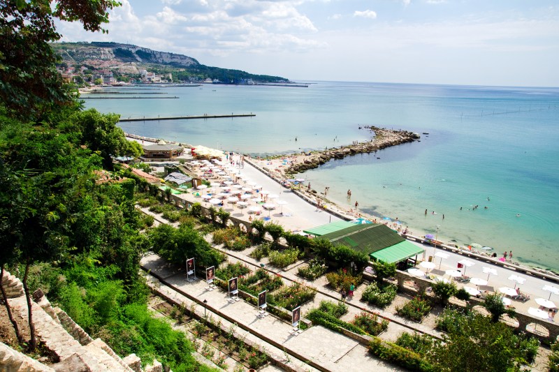 Start promițător al sezonului estival în Bulgaria, cu venituri hoteliere record