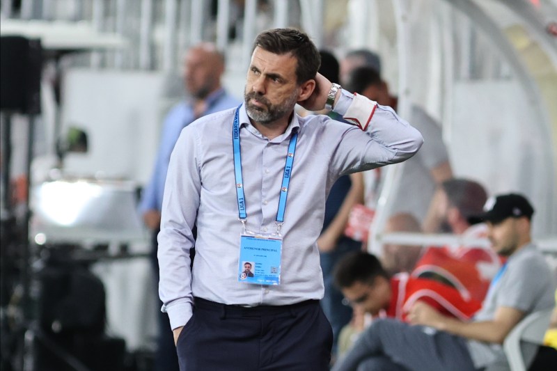 SuperLiga: egal între Dinamo București și UTA Arad, iar doi dinamoviști au fost eliminați.