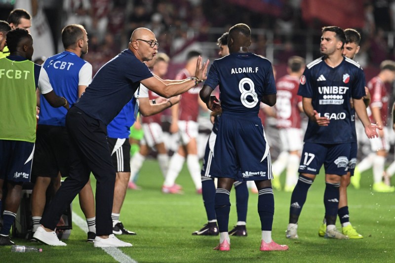 SuperLiga: Leo Grozavu neagă impresia victoriei Rapidului: „Golul lor de deschidere a fost suspect!”