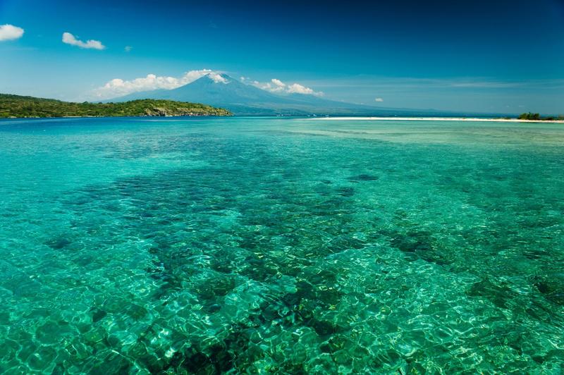 Un concediu în Bali s-a transformat într-un incident grav pentru o turistă, care a rămas orbită după ce a consumat un cocktail într-un club din Kuta.