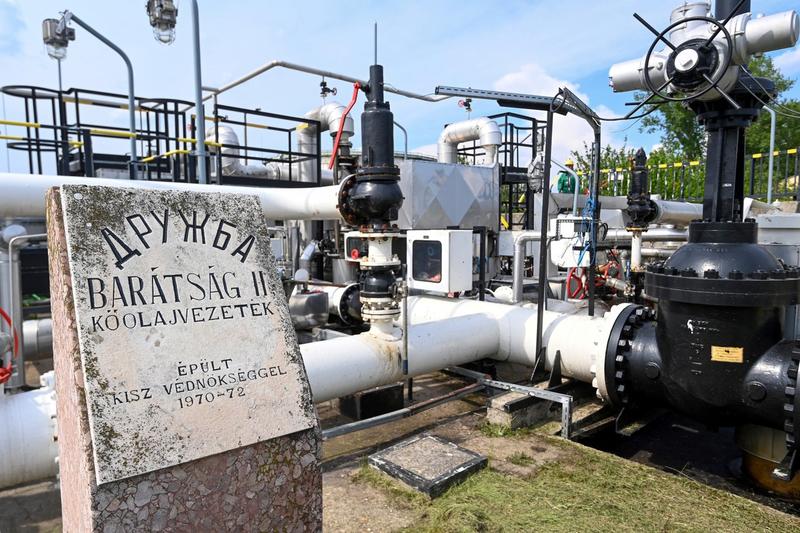Ungaria și Slovacia reiau livrările de petrol prin conducta Drujba, consolidând legăturile energetice cu Rusia.