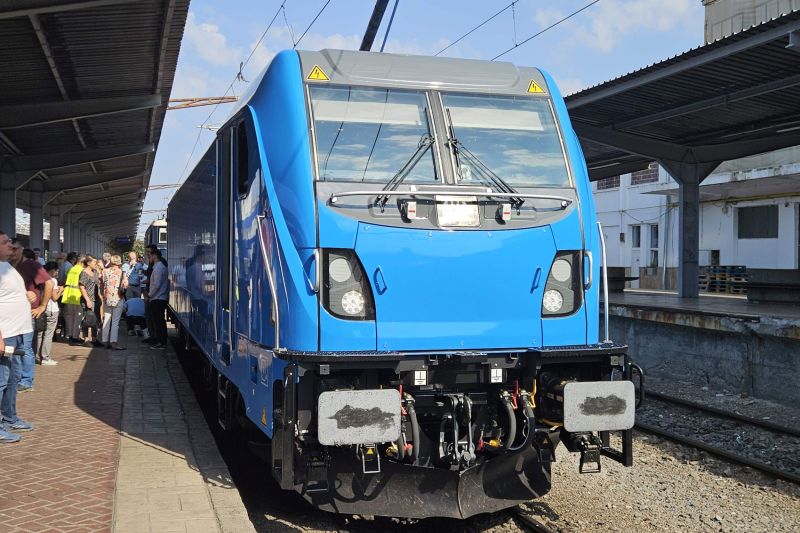 VIDEO: Prima locomotivă achiziționată de autorități în ultimii 15 ani a înregistrat un record de viteză în testele de performanță