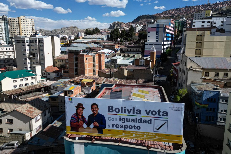 Vom transforma totul: decizii cruciale în Bolivia după două decenii de guvernare socialistă