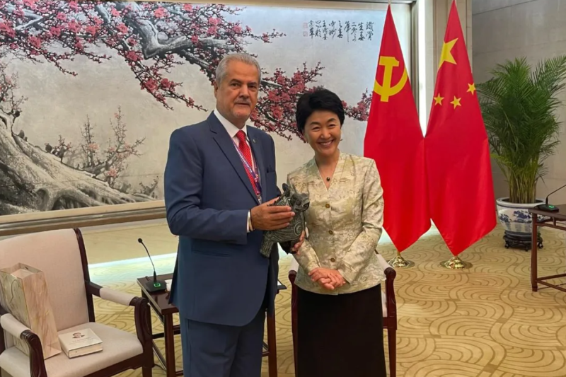 Adrian Năstase participă la parada militară din Beijing alături de Xi Jinping, Vladimir Putin și Kim Jong Un