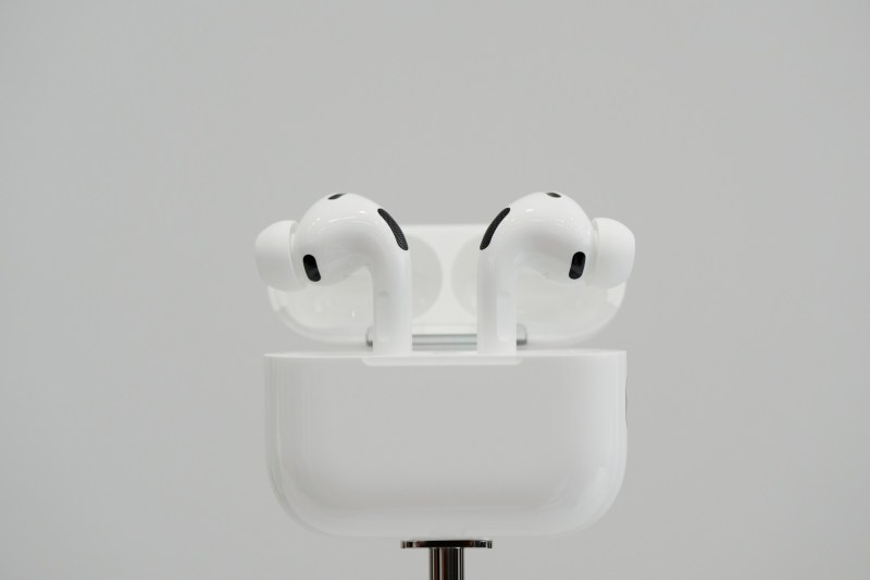 AirPods Pro 3: traducerea în timp real, testată de un jurnalist american, o premieră în inteligența artificială
