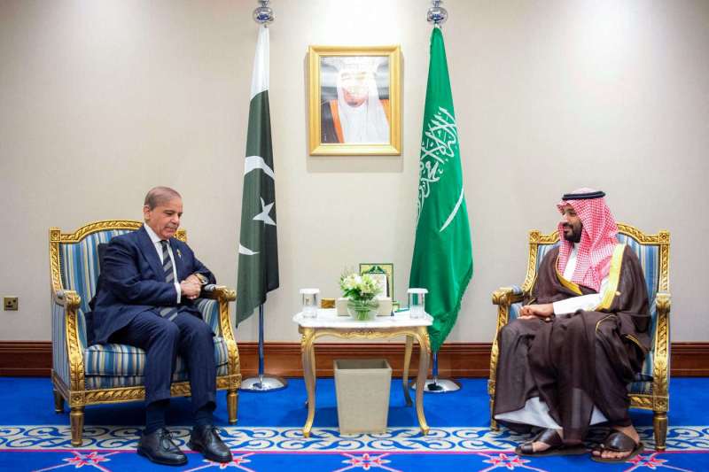 Arabia Saudită a încheiat un acord surprinzător de apărare mutuală cu o națiune deținătoare de armament nuclear.