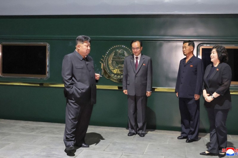 Cine sunt oficialii însoțitori ai lui Kim Jong Un în trenul blindat spre China
