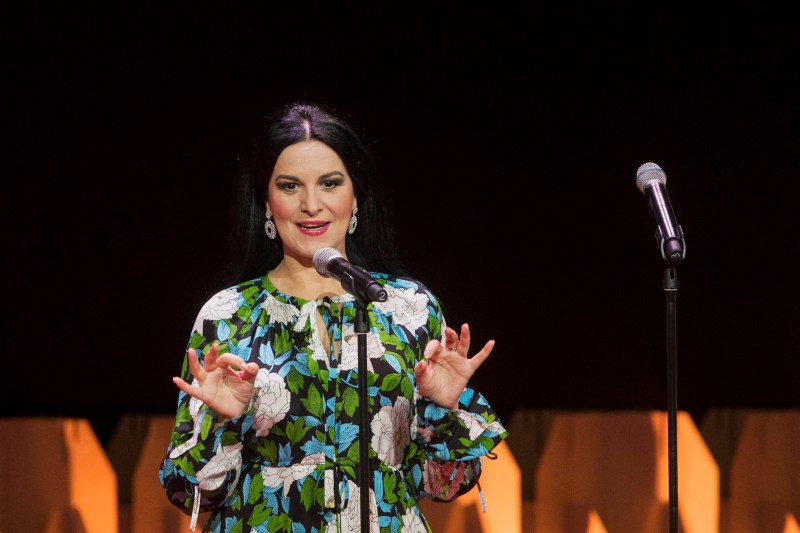 Concertul aniversar al sopranei Angela Gheorghiu la Arenele Române a fost anulat din lipsă de interes.