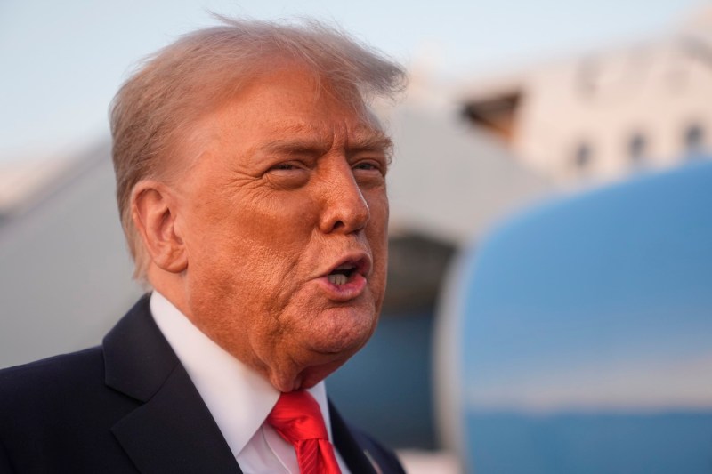 Este evident pentru mulți observatori din Europa că Trump nu va deveni niciodată un aliat fidel. Un mesaj dur se adresează atât președintelui american, cât și șefei Comisiei Europene.