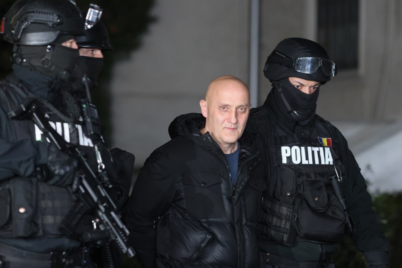 Horațiu Potra, vizat de acuzații de tentativă de lovitură de stat, cere azil politic în Rusia, conform afirmațiilor procurorului general.