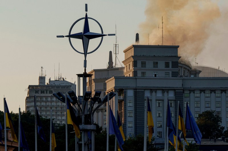 Imagini și video din Ucraina: victime în creștere după un val de atacuri rusești; sediul guvernamental din Kiev a fost afectat