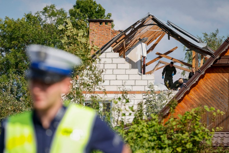 Interviu cu un expert din Varșovia despre dronelor rusești: suntem pregătiți să facem față unei posibile escaladări. Polonezii au o înțelegere profundă a istoriei, iar tinerii se distinge prin patriotism.
