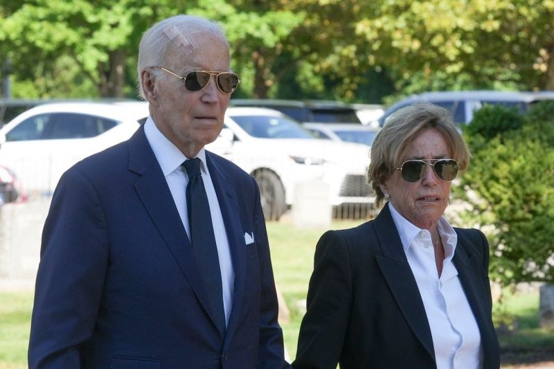 Joe Biden a fost operat pentru îndepărtarea leziunilor canceroase de pe piele, la câteva luni după ce a anunțat diagnosticul de cancer de prostată.
