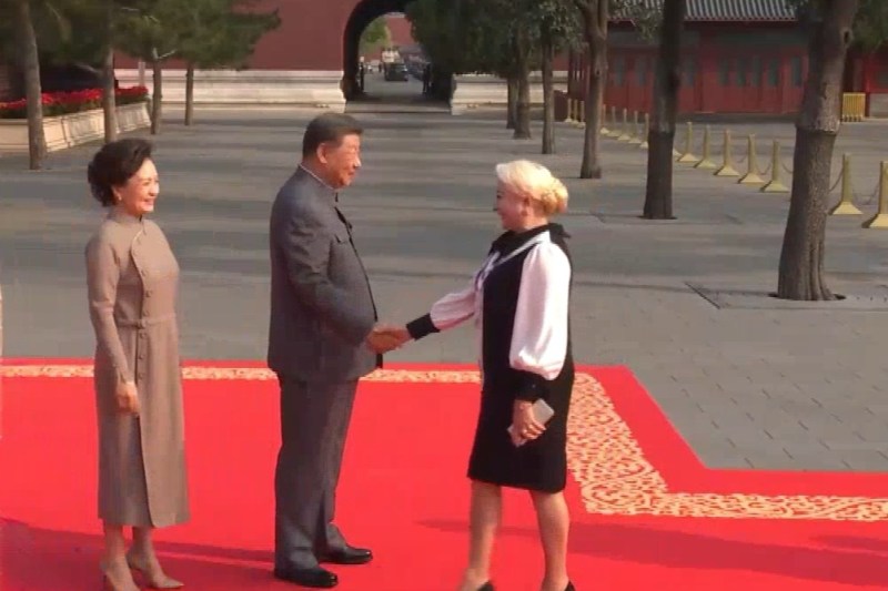 Mesaj oficial al Ambasadei Chinei în România despre prezența lui Adrian Năstase și Viorică Dăncilă la Beijing, cu urări de recunoștință adresate foștilor premieri ai României