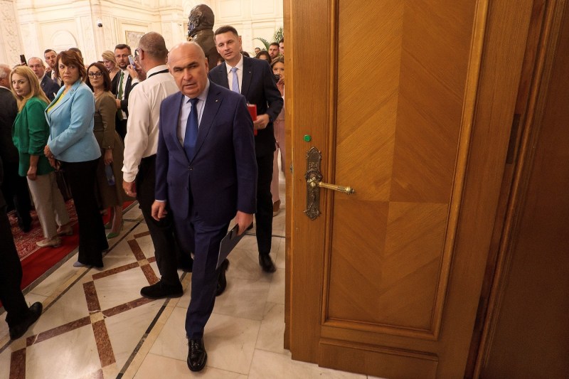 Nu există un conflict cu ruși sau cu chinezii. Este despre cum propriul stat poate pune în pericol valorile Constituției și esența democrației sociale.