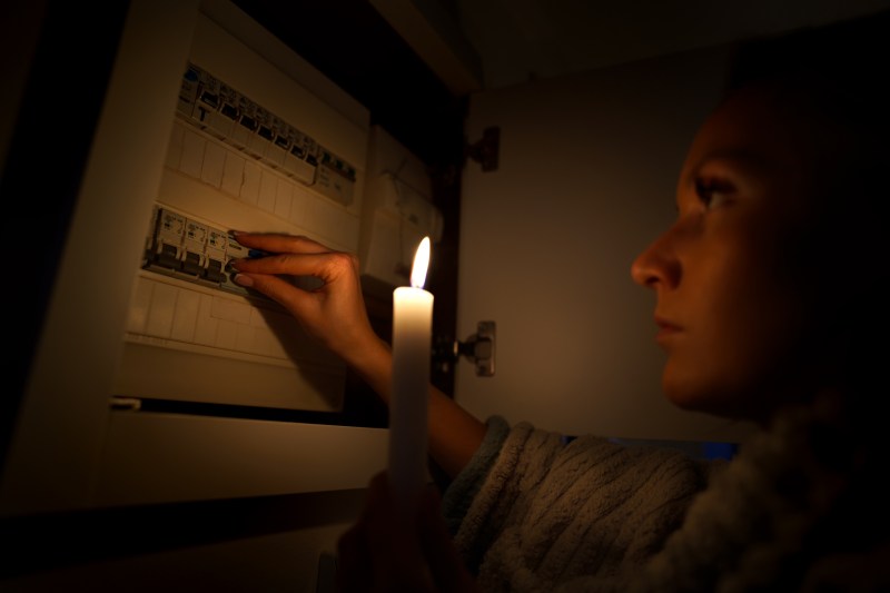 Pană de curent masiv? Cum să te descurci singur timp de 72 de ore, cu un ghid practic DSU