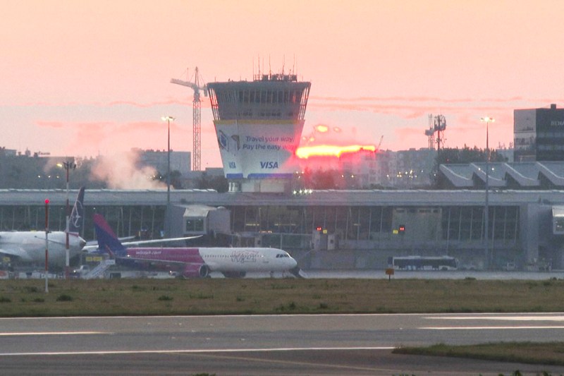 Polonia implementează restricții de trafic aerian după incidentul cu dronele rusești