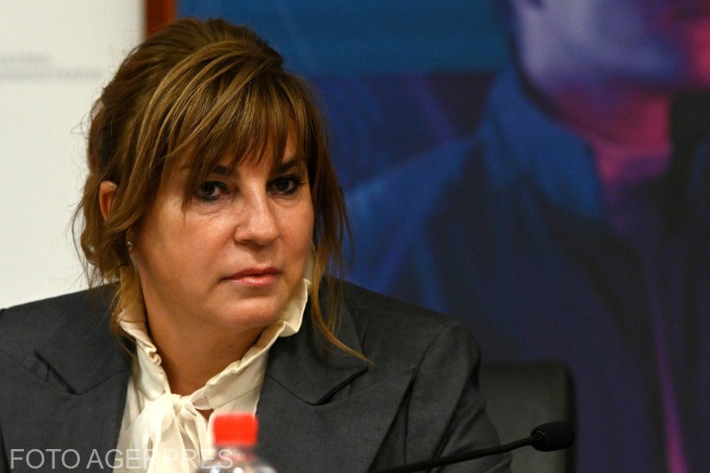 Rețea de influență și salarii semnificative în conducerea CNI și a Casei Constructorilor, cu legături de familie în zona decizională