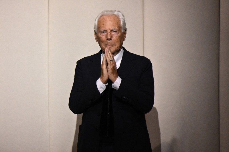 Secretul longevității lui Giorgio Armani: cum a condus imperiul modei până la peste 90 de ani, dezvăluit printr-un singur cuvânt