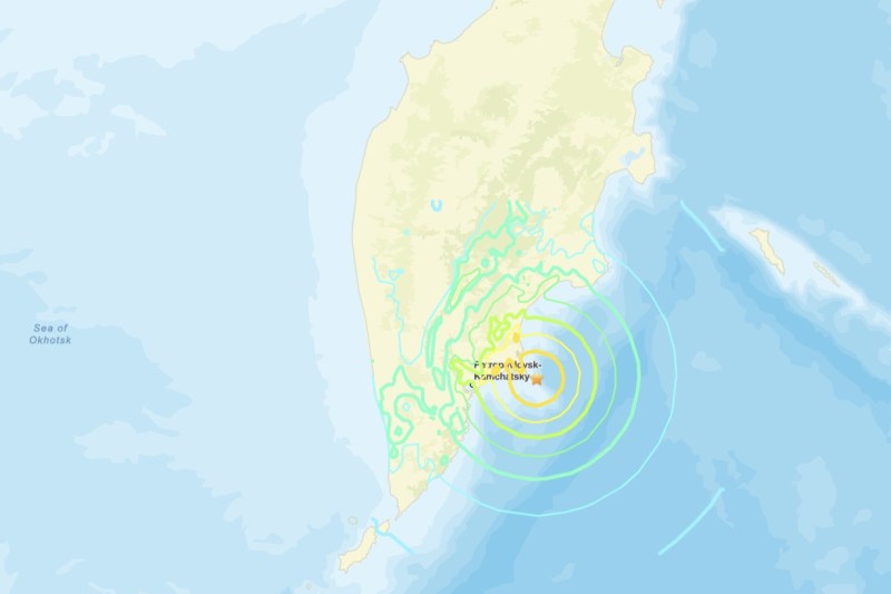 Seism semnificativ de 7,4 grade în apropierea ţărmului rus, însoțit de o avertizare privind valuri tsunami.