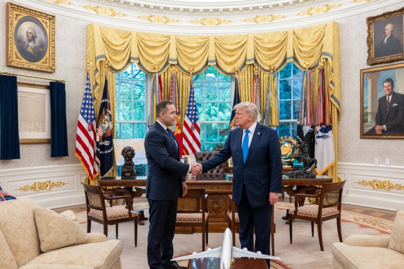 Trump avertizează Putin: ceva se poate întâmpla și pregătește trupe suplimentare într-o țară vecină Rusiei