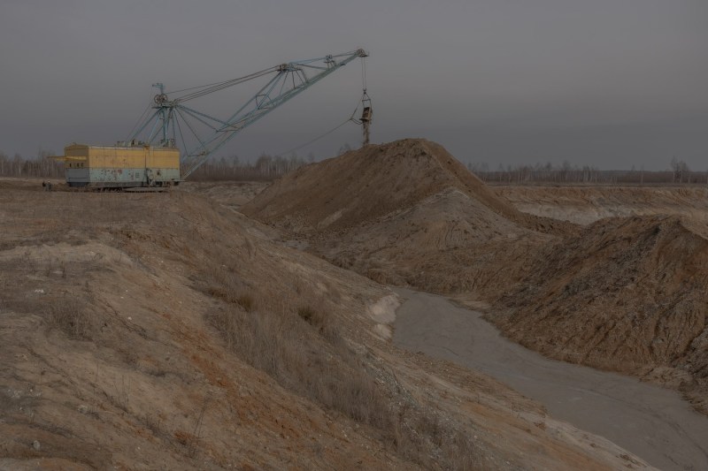 Ucraina și SUA explorează oportunități de investiții în cadrul acordului pentru mineralele rare.