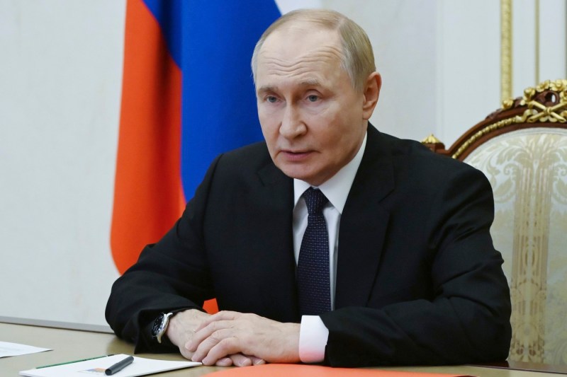 Zelenski afirmă că Putin i-a spus lui Trump că obiectivul său este să preia Donbasul până la finalul anului 2025.
